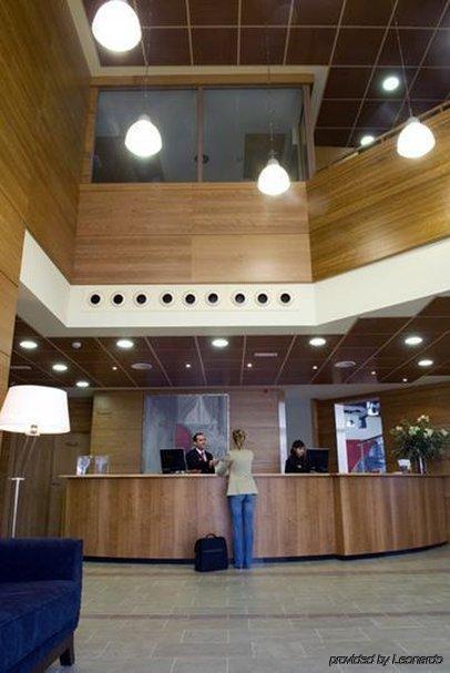 Hotel Azuqueca Асукека-де-Энарес Интерьер фото